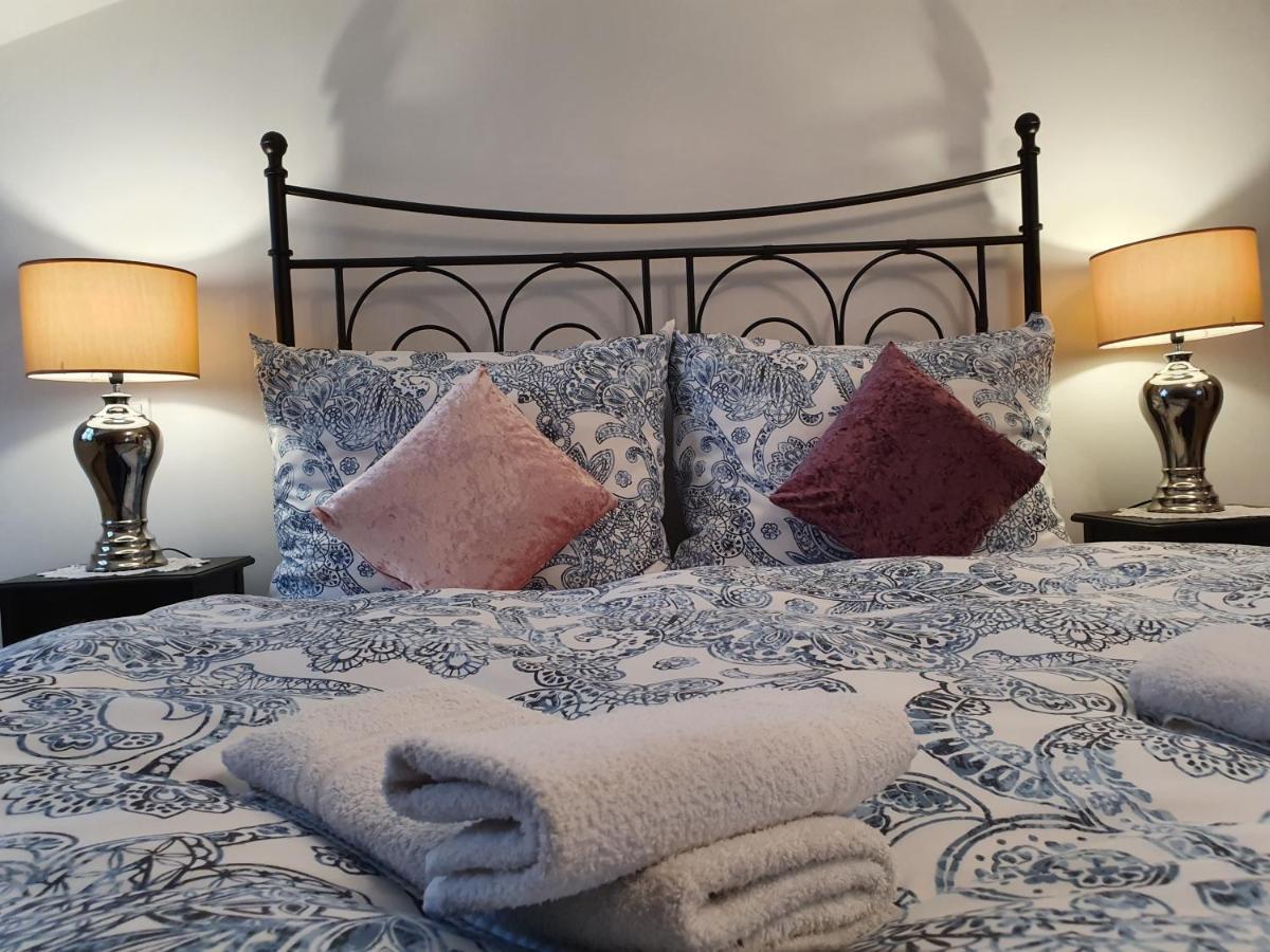 Karmelita Boutique Apartman Sopron Luaran gambar